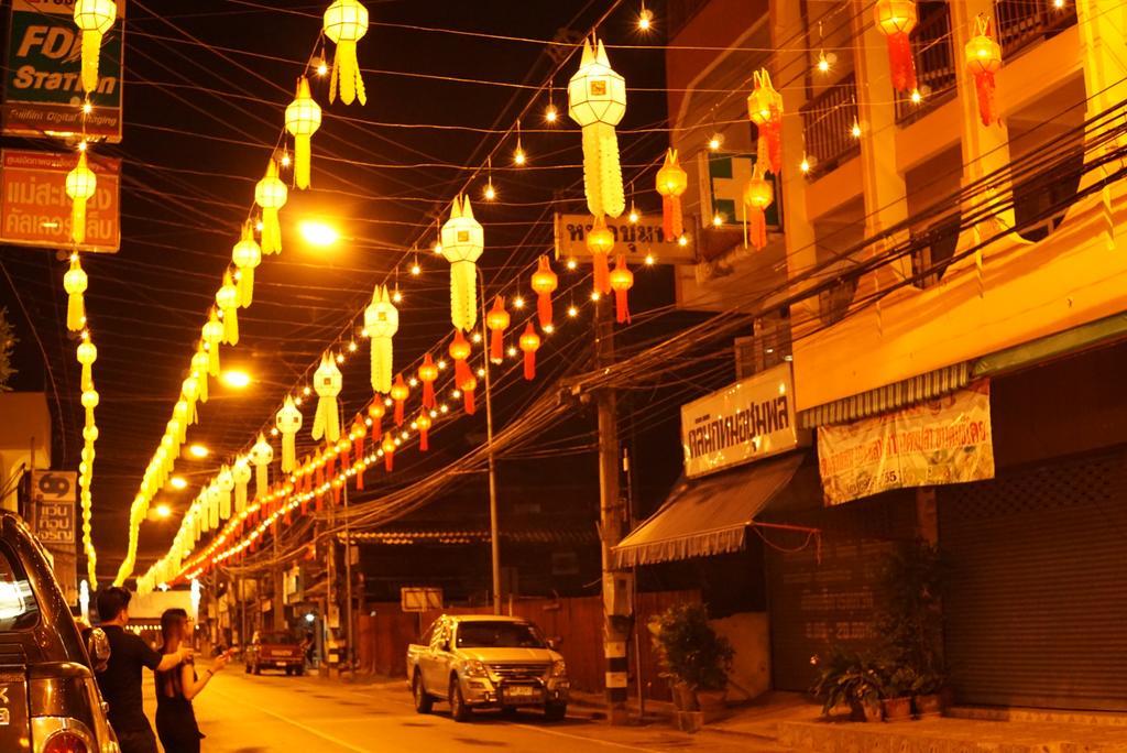 Huen Kham Kong Guesthouse メーサリエン エクステリア 写真